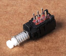 FENDER AMP SWITCH SHORT STROKE, 0028091000