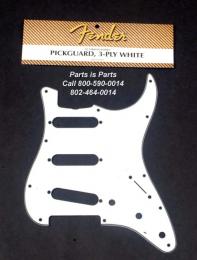 Fender Strat Pickguard White 3 Ply 62, 0992018000