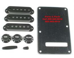 Fender Stratocaster Accessory Kit, Black, 0991363000