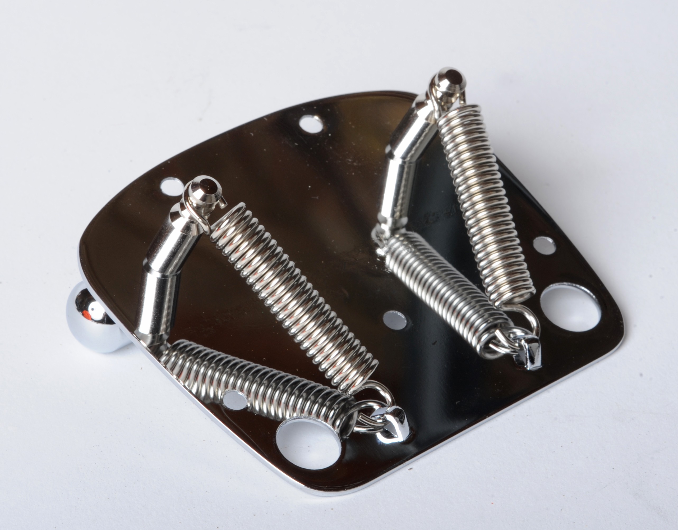 Fender Mustang Tremolo Unit, 0035559000 | Parts Is Parts - Guitar