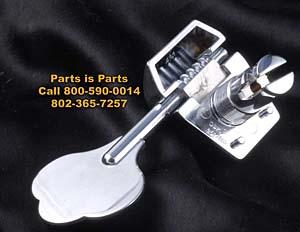 Fender Bass Guitar Tuning Keys Set - Polished Chrome, 4 Machines, 20:1 Gear Ratio | Fluted Shafts, Clover Keys, Fits Precision & Jazz Bass